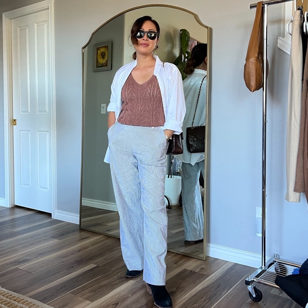 Knit Sleeveless V Neck Sweater - Picture 4 of 14